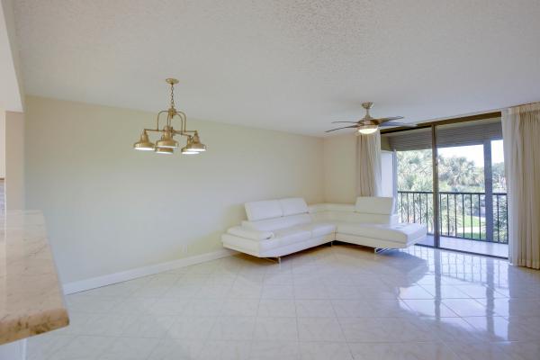 Cypress At Las Verdes, 5370 Las Verdes Cir 305, Delray Beach, Florida 33484, image 1