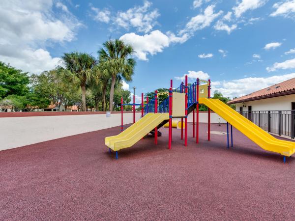 Embassy Square, 2001 Congressional Way, Deerfield Beach, Florida 33442, image 2