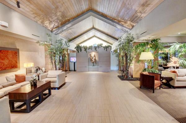 Stonebridge Golf & Country Club, 10375 Stonebridge Blvd, Boca Raton, Florida 33498, image 1