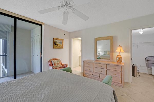 Dogwood At Las Verdes, 5340 Las Verdes Cir #215, Delray Beach, Florida 33484, image 1