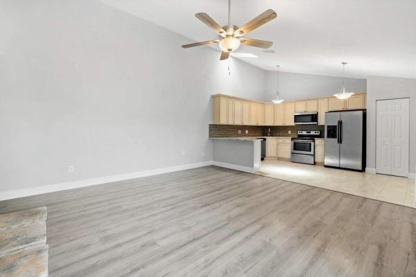 Westwood Gardens, 5800 Golden Eagle Cir, Palm Beach Gardens, Florida 33418, image 3