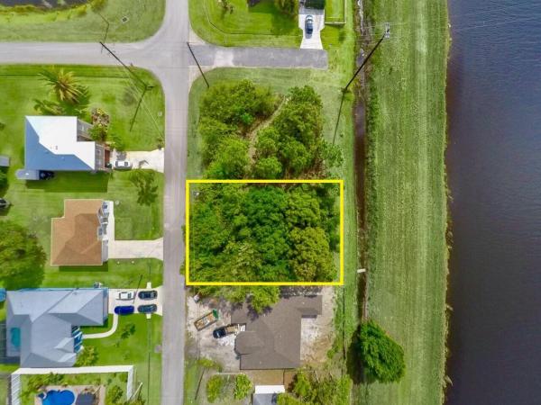 Woodland Trails, 1422 SW Abacus Ave, Port St. Lucie, Florida 34953, image 1