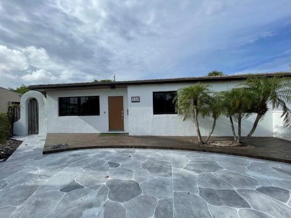 Broadmoor, 359 Winters St, West Palm Beach, Florida 33405, image 1