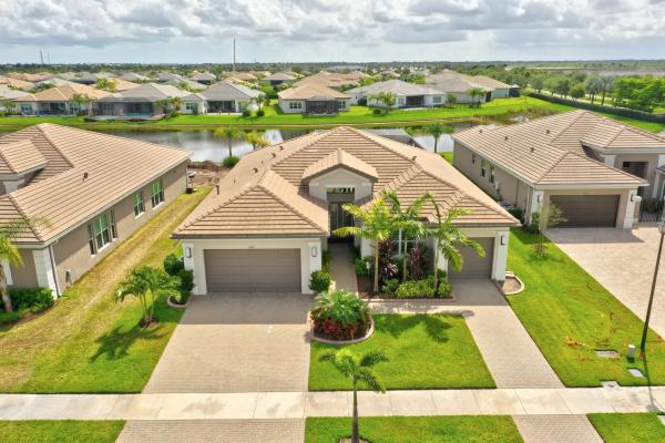 Valencia Cay At Riverland, 11967 SW Chestnut Grove Dr, Port St. Lucie, Florida 34987, image 1