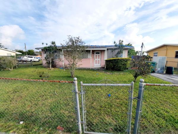 749 NW 3rd St, Florida City, Florida 33034, image 1