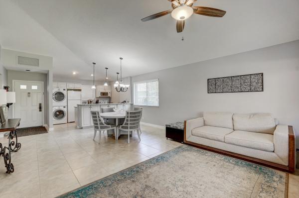 Club Cottages, 109 Club Dr, Palm Beach Gardens, Florida 33418, image 3