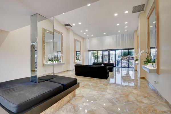 Mayfair House, 3590 S Ocean Blvd #509, South Palm Beach, Florida 33480, image 2
