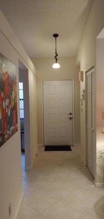 Huntington Pointe, 6364 Kings Gate Cir, Delray Beach, Florida 33484, image 2