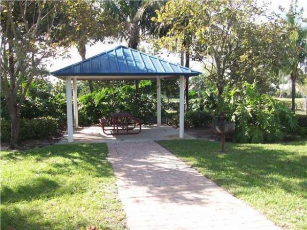 Parkside Village, 3038 N Evergreen Cir, Boynton Beach, Florida 33426, image 1