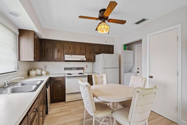 Greentree Villas, 4778 Greentree Cres #A, Boynton Beach, Florida 33436, image 2