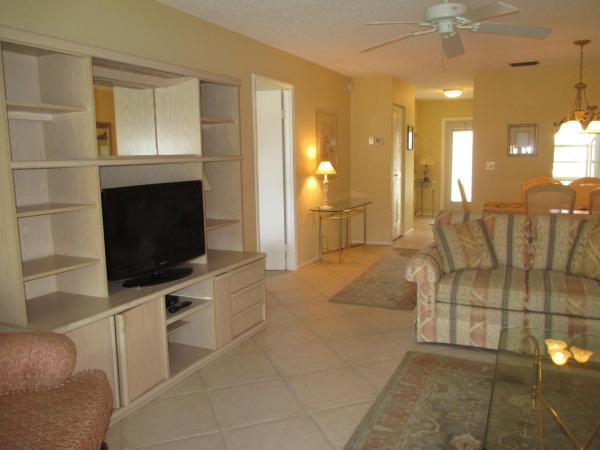 Golden Lakes Village, 119 Lake Irene Dr, West Palm Beach, Florida 33411, image 1