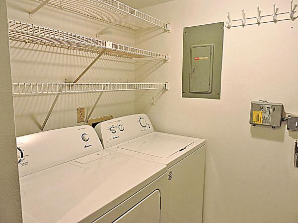 Pine Ridge 4, 3530 Pine Tree Ct #B-1, Greenacres, Florida 33463, image 3