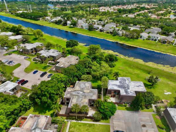 Heritage Village Of Palm Beach Lakes, 8017 80th Way, West Palm Beach, Florida 33407, image 2