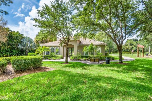 Fieldstone, 10231 Cypress Lakes Preserve Dr, Lake Worth, Florida 33449, image 2