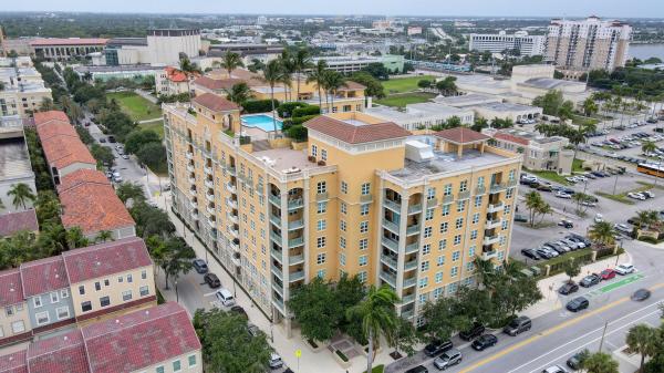 Metropolitan, 403 S Sapodilla Ave #415, West Palm Beach, Florida 33401, image 2
