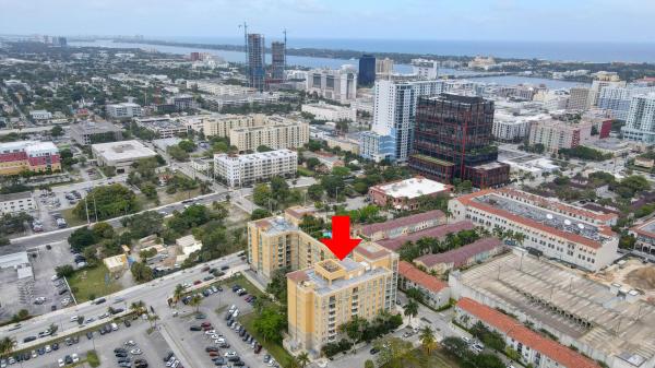 Metropolitan, 403 S Sapodilla Ave #415, West Palm Beach, Florida 33401, image 1