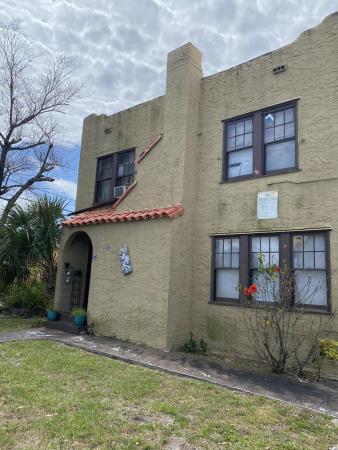 Pinewood Park, 610 38th St, West Palm Beach, Florida 33407, image 1