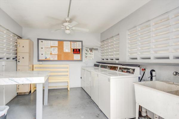 Barkley At Cresthaven Villas, 2663 E Barkley Dr #F, West Palm Beach, Florida 33415, image 2