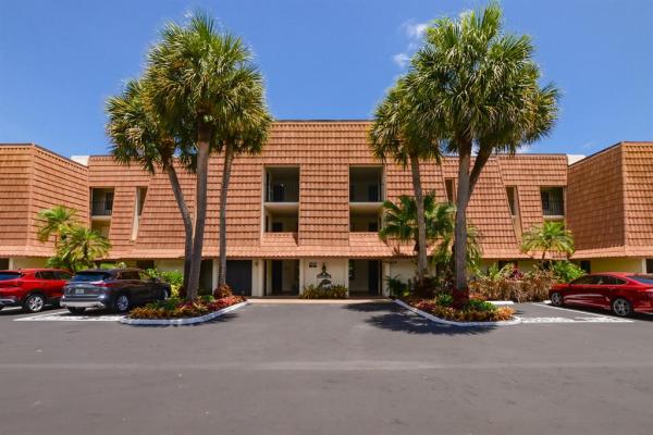 Tarpon Bay Yacht Club, 3100 SE Pruitt Rd #A-204, Port St. Lucie, Florida 34952, image 1