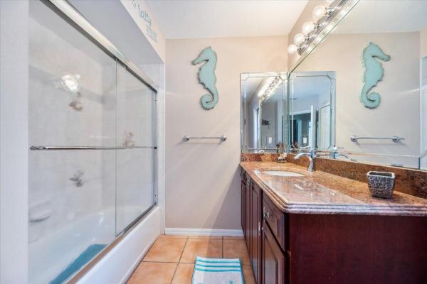 Paar Estates, 107 SW Hawthorne Cir, Port St. Lucie, Florida 34953, image 1