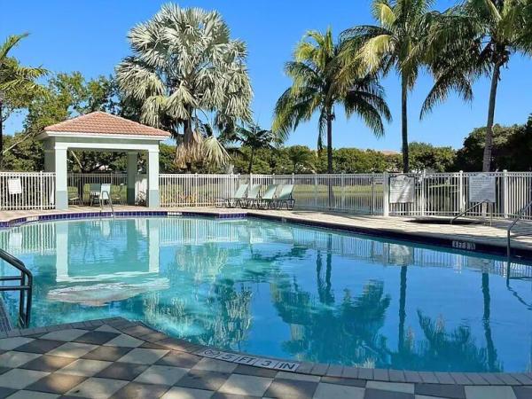 Sonoma Bay, 3615 Sonoma Dr, Riviera Beach, Florida 33404, image 3