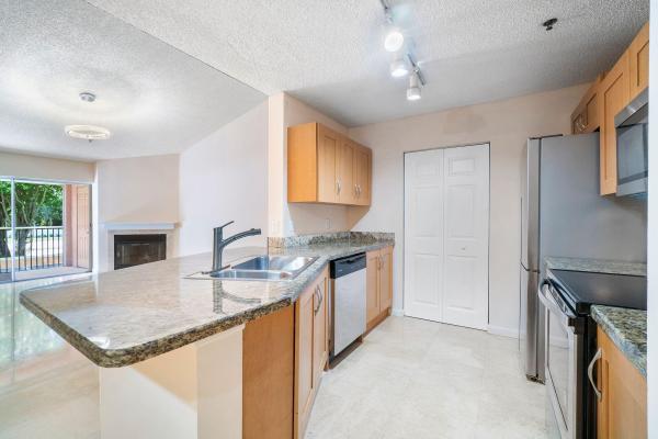 Bocar, 3207 Clint Moore Rd #204, Boca Raton, Florida 33496, image 3
