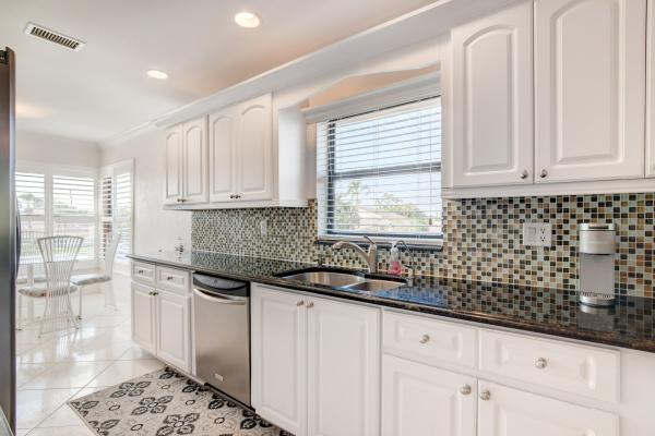Palm Greens At Villa Del Ray, 13640 Coconut Palm Ct #B, Delray Beach, Florida 33484, image 1
