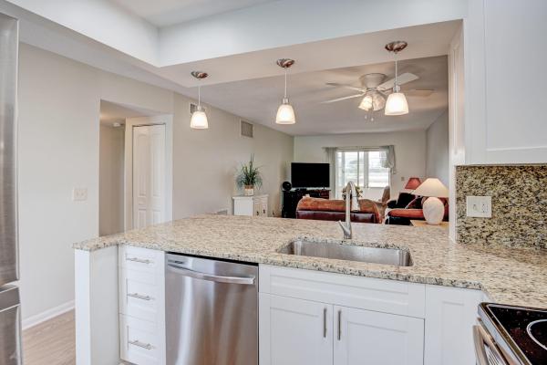 Village Royale, 108 NE 20th Ave #205, Boynton Beach, Florida 33435, image 2