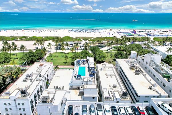 The Strand On Ocean Drive, 1024 Ocean Dr #A305, Miami Beach, Florida 33139, image 2