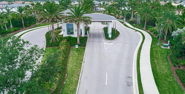 BellaSera, 3234 Klays Ct, Royal Palm Beach, Florida 33411, image 3