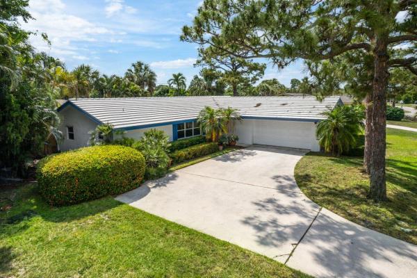 Palm Beach Gardens No HOA, 10237 Dogwood Ave, Palm Beach Gardens, Florida 33410, image 1