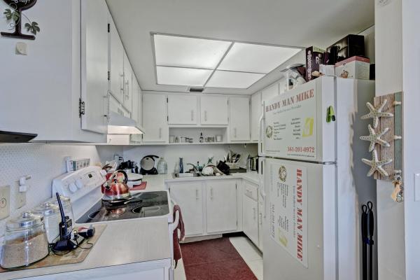 Maple Leaf Villas, 227 Castlewood Dr #102, North Palm Beach, Florida 33408, image 1