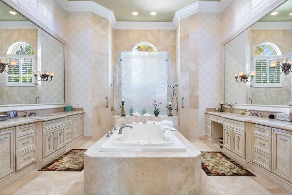 Royal Palm Yacht & Country Club, 169 W Coconut Palm Rd, Boca Raton, Florida 33432, image 1