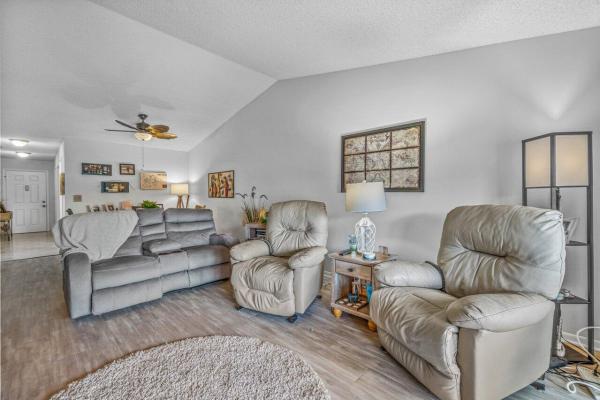 Pembridge At Lakes Of Delray, 15234 Lakes Of Delray Blvd #270, Delray Beach, Florida 33484, image 1