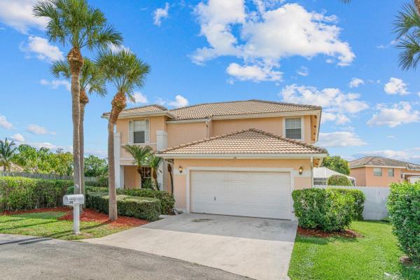Boynton Estates, 34 Valencia Dr, Boynton Beach, Florida 33436, image 2