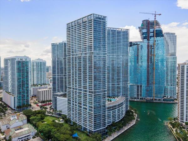 Icon Brickell Tower 2, 495 Brickell Ave #3511, Miami, Florida 33131, image 1