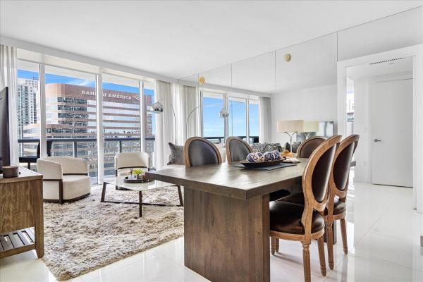 Icon Brickell Tower 2, 495 Brickell Ave #3511, Miami, Florida 33131, image 2