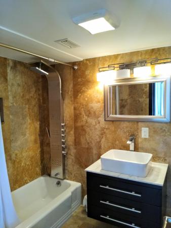 Tropicana Gardens, 4001 S Ocean Blvd #400, South Palm Beach, Florida 33480, image 1