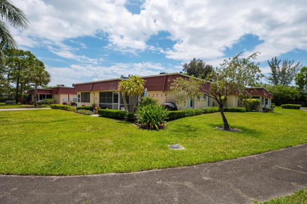 Covered Bridge, 798 Nantucket Cir #B, Lake Worth, Florida 33467, image 1