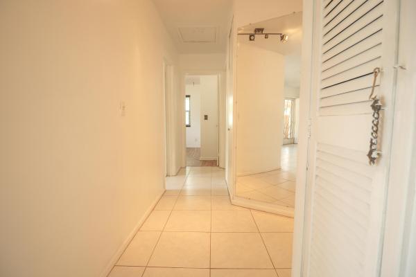 Lake Osborne Heights, 901 Snowden Dr, Lake Worth Beach, Florida 33461, image 2