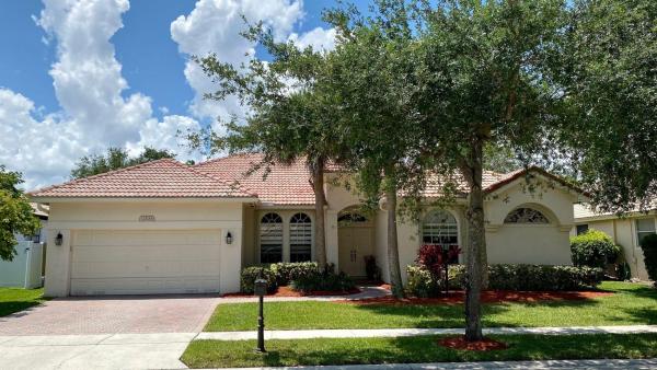 Majestic Bay, 12834 NW 21st St, Pembroke Pines, Florida 33028, image 1