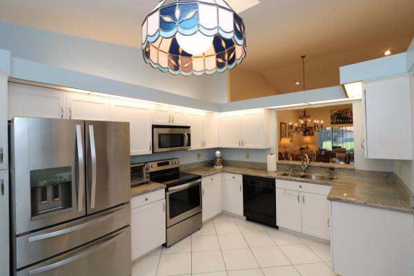 Huntington Pointe, 6438 Pointe Pleasant Cir, Delray Beach, Florida 33484, image 1