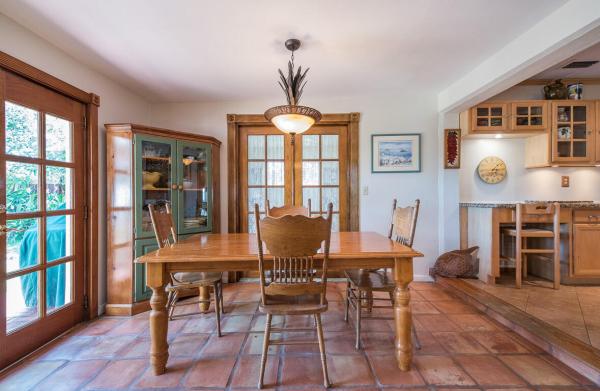 Boca Raton Square, 1170 SW 11th St, Boca Raton, Florida 33486, image 1