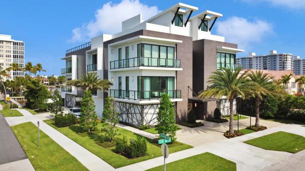 Cove 4, 344 Venetian Dr 101, Delray Beach, Florida 33483, image 1