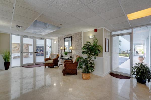 Lake Harbor Cove, 3040 Lake Shore Dr #302, Riviera Beach, Florida 33404, image 3