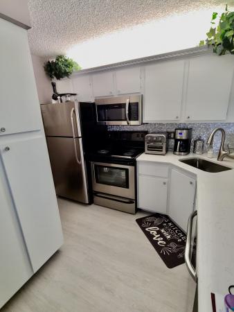 Pine Ridge North 3, 708 Sunny Pine Way #G3, Greenacres, Florida 33415, image 2