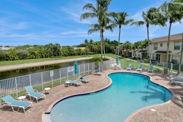 Coconut Key, 138 Coconut Key Ln, Delray Beach, Florida 33484, image 2