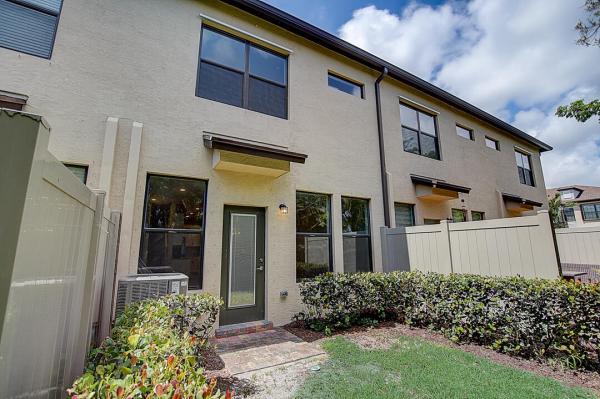 Preston Square, 2853 Troubadour St, West Palm Beach, Florida 33406, image 2