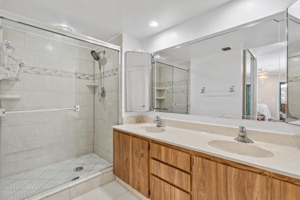 Glenwood Townhomes, 527 5th Ter, Palm Beach Gardens, Florida 33418, image 1