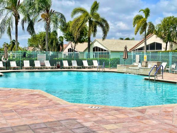 Sterling Bridge, 8856 Thames River Dr, Boca Raton, Florida 33433, image 1